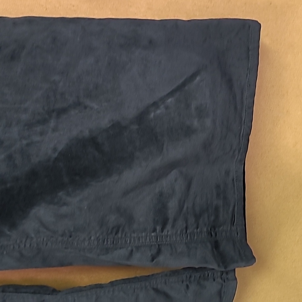 Old Navy Black Velvet Higher High Rise Flare Jeans - Picture 3 of 8